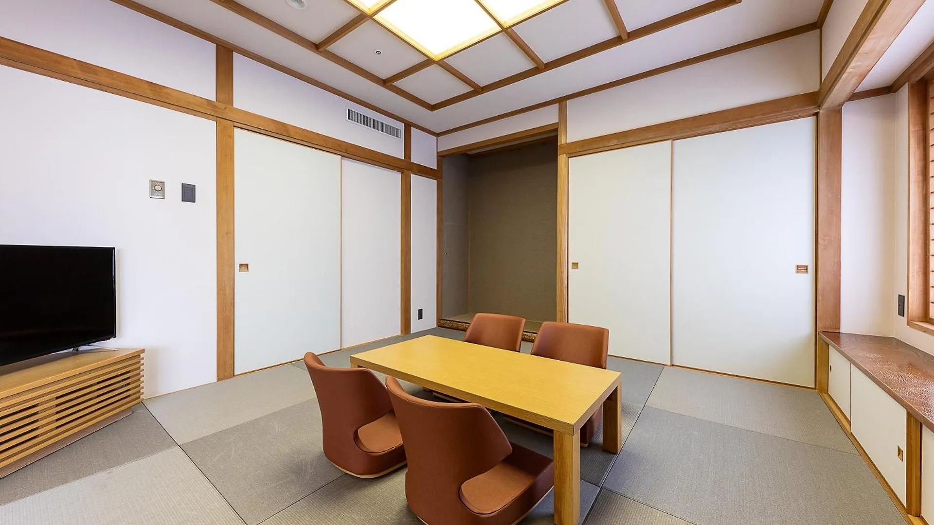 Court Hotel Asahikawa